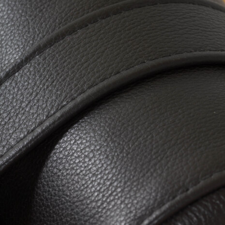 22182 Hans wegner fotel wypoczynkowy z dębu i skóry anilinowej -15 22182 Hans wegner fotel wypoczynkowy z dębu i skóry anilinowej -15