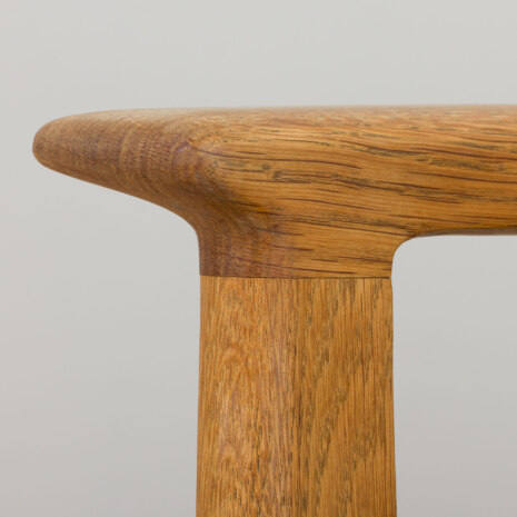 22182 Hans wegner fotel wypoczynkowy z dębu i skóry anilinowej -9 22182 Hans wegner fotel wypoczynkowy z dębu i skóry anilinowej -9