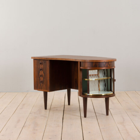 22413 Mid-Century Danish Rosewood Desk with bar compartment by Kai Kristiansen, 1950s-5 22413 Mid-Century Danish Rosewood Desk with bar compartment by Kai Kristiansen, 1950s-5