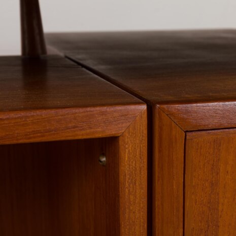 22418 oraz 22493 Kai Kristiansen. Desk in teak. Model FM 60-14 22418 oraz 22493 Kai Kristiansen. Desk in teak. Model FM 60-14