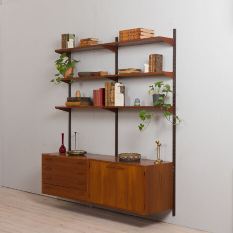 22442 Vintage modular Danish bookcase - wall shelving in teak w. cabinet and a dresser by K. Kristiansen 1960s-2 22442 Vintage modular Danish bookcase - wall shelving in teak w. cabinet and a dresser by K. Kristiansen 1960s-2