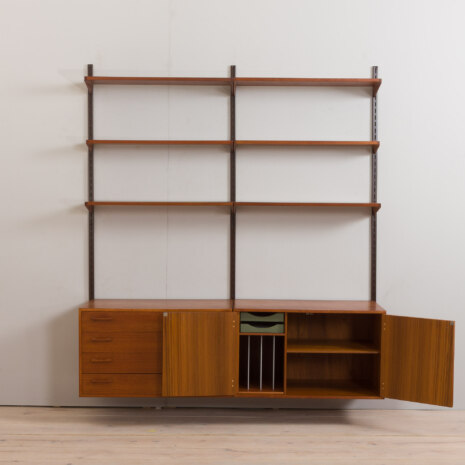22442 Vintage modular Danish bookcase - wall shelving in teak w. cabinet and a dresser by K. Kristiansen 1960s-4 22442 Vintage modular Danish bookcase - wall shelving in teak w. cabinet and a dresser by K. Kristiansen 1960s-4