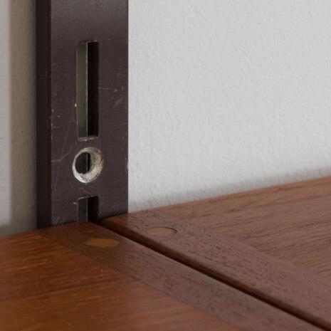 22444 Two bay Kai Kristiansen FM Wall Unit in teak with 6 shelves, Denmark 1960s-8 22444 Two bay Kai Kristiansen FM Wall Unit in teak with 6 shelves, Denmark 1960s-8