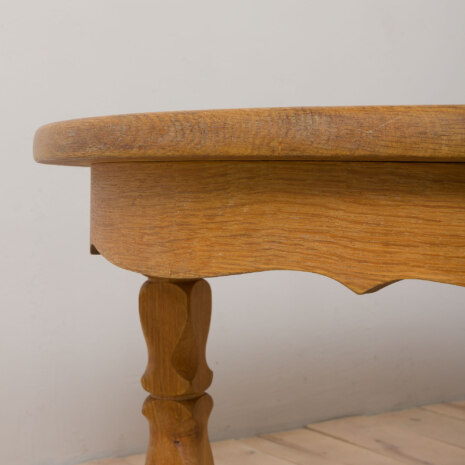 22459.1 Owalny dębowy stół do jadalni w stylu vintage projektu H. Kjaernulf, 2 wysuwane skrzydła, lata 1960-6 22459.1 Owalny dębowy stół do jadalni w stylu vintage projektu H. Kjaernulf, 2 wysuwane skrzydła, lata 1960-6