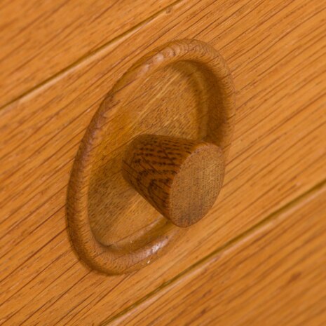 22467 Scandinavian mid century oak sideboard in the style of Borge Mogensen, 1960s-16 22467 Scandinavian mid century oak sideboard in the style of Borge Mogensen, 1960s-16