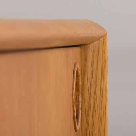 22467 Scandinavian mid century oak sideboard in the style of Borge Mogensen, 1960s-17 22467 Scandinavian mid century oak sideboard in the style of Borge Mogensen, 1960s-17