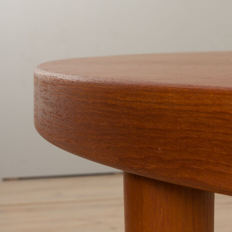 22489 Kai Kristiansen Duński okrągły stół z drewna tekowego, lata 1960-11 22489 Kai Kristiansen Duński okrągły stół z drewna tekowego, lata 1960-11