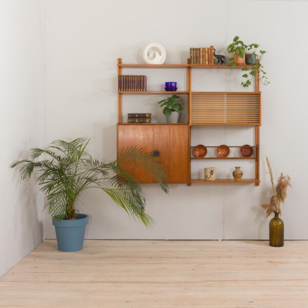 Modular vintage shelving wall system in teak with 2 cabinets by Sven Andersen, Norway, 1960s