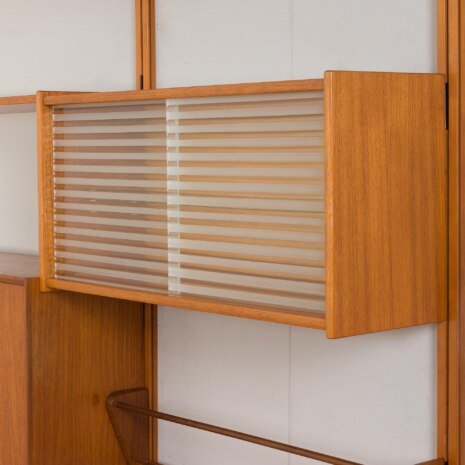 22194 Modular vintage bookcase in teak, wall shelving system with 2 cabinets, Sven Andersen Møbelfabrikk, Norway, 1960s-12 22194 Modular vintage bookcase in teak, wall shelving system with 2 cabinets, Sven Andersen Møbelfabrikk, Norway, 1960s-12