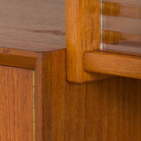 22194 Modular vintage bookcase in teak, wall shelving system with 2 cabinets, Sven Andersen Møbelfabrikk, Norway, 1960s-21 22194 Modular vintage bookcase in teak, wall shelving system with 2 cabinets, Sven Andersen Møbelfabrikk, Norway, 1960s-21