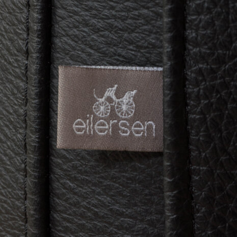 22466 Jens Juul Eilersen. Daybed on chromed steel frame 6295300-23 22466 Jens Juul Eilersen. Daybed on chromed steel frame 6295300-23