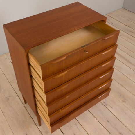 23051 Danish vintage dresser in teak w. 6 drawers on lightly sculpted base, 1960s-6 23051 Danish vintage dresser in teak w. 6 drawers on lightly sculpted base, 1960s-6