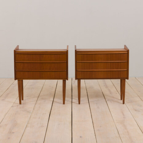 23057 Pair of Danish mid century modern teak nightstands with three drawers, 1960s-2 23057 Pair of Danish mid century modern teak nightstands with three drawers, 1960s-2
