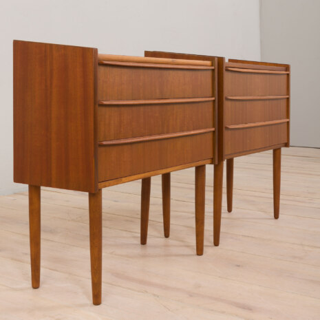 23057 Pair of Danish mid century modern teak nightstands with three drawers, 1960s-7 23057 Pair of Danish mid century modern teak nightstands with three drawers, 1960s-7