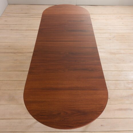 23061 Duński rozkładany stół z drewna różanego w stylu Arne Voddera, lata 1960-6 23061 Duński rozkładany stół z drewna różanego w stylu Arne Voddera, lata 1960-6