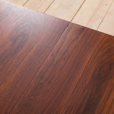 23061 Duński rozkładany stół z drewna różanego w stylu Arne Voddera, lata 1960-7 23061 Duński rozkładany stół z drewna różanego w stylu Arne Voddera, lata 1960-7