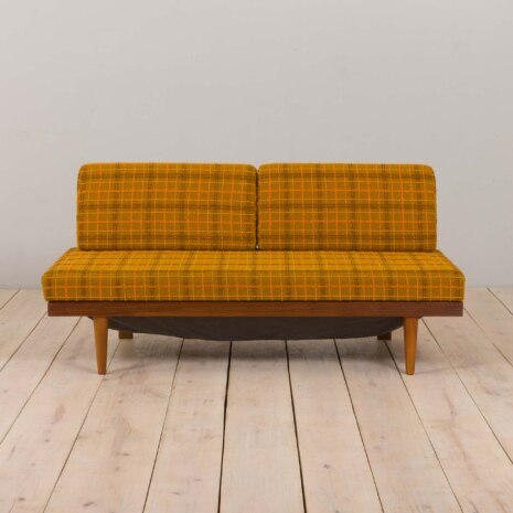 23062 Ekornes I. Relling Svane set of two daybeds and two coffee tables razem z 22393 - 2-11 23062 Ekornes I. Relling Svane set of two daybeds and two coffee tables razem z 22393 - 2-11