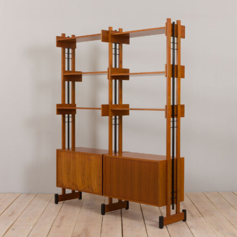 23064 Italian Vintage bookcase room divider, free standing shelving in teak, 1960s-21 23064 Italian Vintage bookcase room divider, free standing shelving in teak, 1960s-21