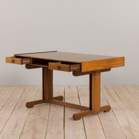 23068 Italian desk-9 23068 Italian desk-9