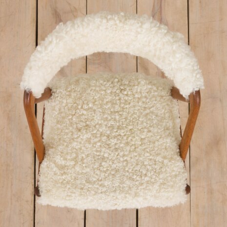 23073 kai kristiansen chair with white whool-10 23073 kai kristiansen chair with white whool-10