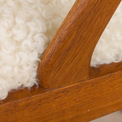 23073 kai kristiansen chair with white whool-14 23073 kai kristiansen chair with white whool-14