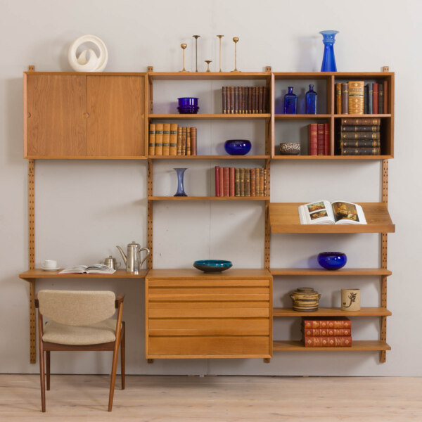 Vintage Poul Cadovius Royal wall unit in oak with a dresser, 2 cabinets and expository shelf, for Cado, Denmark 1960s