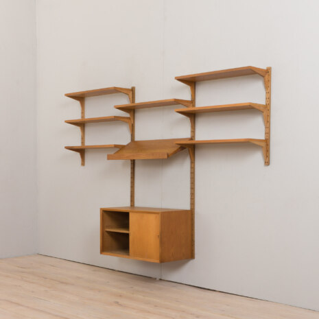23011 Poul Cadovius threebay shelving system of oak cado wall unit 6263260-5 23011 Poul Cadovius threebay shelving system of oak cado wall unit 6263260-5