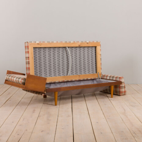 23063 Ekornes daybed by Igmar Relling model Svane with sleeping function, Norway 1970s-7 23063 Ekornes daybed by Igmar Relling model Svane with sleeping function, Norway 1970s-7
