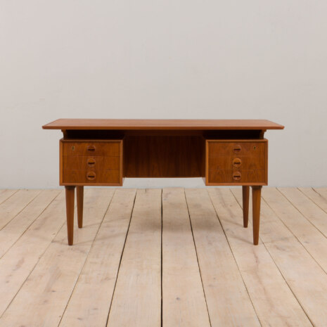 23070 kai kristiansen style- Desk-5 23070 kai kristiansen style- Desk-5