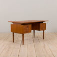 23070 kai kristiansen style- Desk-6