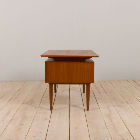 23070 kai kristiansen style- Desk-8 23070 kai kristiansen style- Desk-8