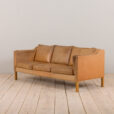 23075 Mogens Hansen vintage three seater sofa in tan aniline leather, Denmark 1970s-3