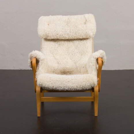 23123 Pernilla Lounge Chair in natural sheepskin by Bruno Mathsson for Dux, 1960s-1 23123 Pernilla Lounge Chair in natural sheepskin by Bruno Mathsson for Dux, 1960s-1