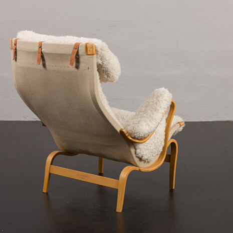 23123 Pernilla Lounge Chair in natural sheepskin by Bruno Mathsson for Dux, 1960s-2 23123 Pernilla Lounge Chair in natural sheepskin by Bruno Mathsson for Dux, 1960s-2