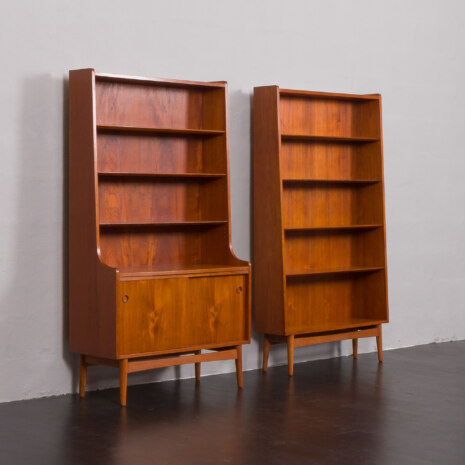 23133 Johannes Sorth set of two teak bookcases for Nexo, Bornholm, Denmark 1960s -1-3 23133 Johannes Sorth set of two teak bookcases for Nexo, Bornholm, Denmark 1960s -1-3