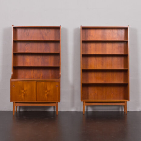23133 Johannes Sorth set of two teak bookcases for Nexo, Bornholm, Denmark 1960s -2-4 23133 Johannes Sorth set of two teak bookcases for Nexo, Bornholm, Denmark 1960s -2-4
