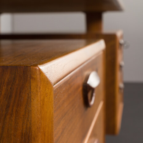 23134 6351147 Kai Kristiansen rare desk in walnut, for FM Mobler, Denmark 1960s-26 23134 6351147 Kai Kristiansen rare desk in walnut, for FM Mobler, Denmark 1960s-26