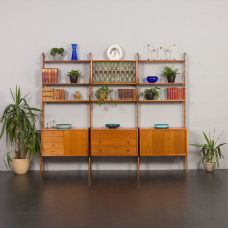 23166 Scandinavian free standing bookcase w. 4 cabinets and modular shelving, 3 bay Ergo wall unit by J. Texmon, Norway, 1960s-1 23166 Scandinavian free standing bookcase w. 4 cabinets and modular shelving, 3 bay Ergo wall unit by J. Texmon, Norway, 1960s-1