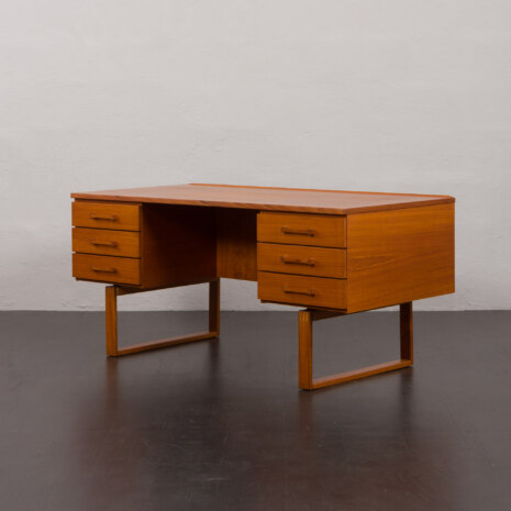 23209 Danish teak Desk kai kristiansen-6 23209 Danish teak Desk kai kristiansen-6