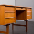 23125 Vintage Danish Teak Desk with 7 drawers-15