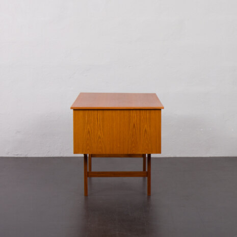 23125 Vintage Danish Teak Desk with 7 drawers-7 23125 Vintage Danish Teak Desk with 7 drawers-7