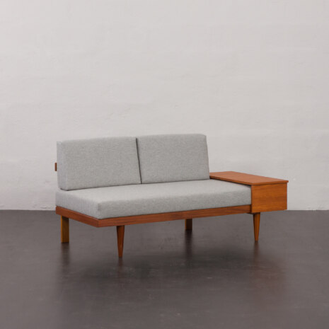 23126 Ekornes corner set daybed Svane with table 2-1 23126 Ekornes corner set daybed Svane with table 2-1