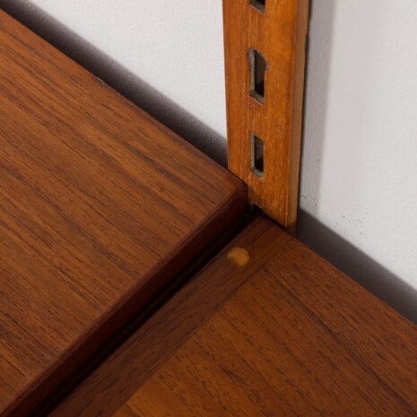 23129 Kai kristiansen teak twobay szafka wisząca z biurkiem-19 23129 Kai kristiansen teak twobay szafka wisząca z biurkiem-19