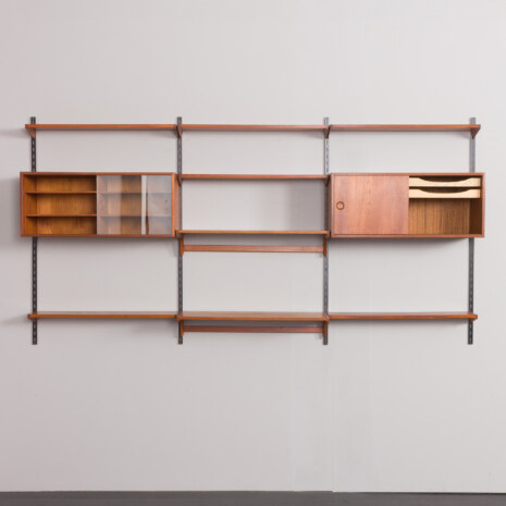 23130 kao kristiansen threebay teak wallunit with deskshelf-6 23130 kao kristiansen threebay teak wallunit with deskshelf-6