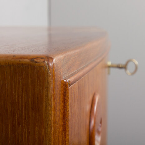 23228 Curved front dresser, chest of drawers by Kai Kristiansen, Denmark, 1960s-9 23228 Curved front dresser, chest of drawers by Kai Kristiansen, Denmark, 1960s-9