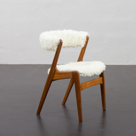 23248 Teak fire chair in natural long hair sheepskin, Kai Kristiansen for Schou Andersen, 1960s-7 23248 Teak fire chair in natural long hair sheepskin, Kai Kristiansen for Schou Andersen, 1960s-7