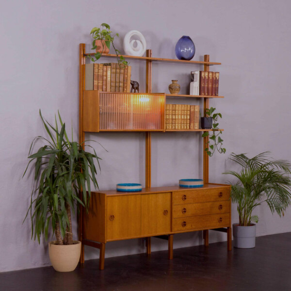 Sven Andersen Scandinavian free-standing two bay wall unit in teak, Norway 1960s