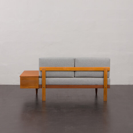 23126 Ekornes corner set daybed Svane with table 2-9 23126 Ekornes corner set daybed Svane with table 2-9