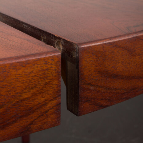 23159 Duński producent mebli. Okrągły stół do jadalni z dwoma przedłużeniami, palisander 6338638-15 23159 Duński producent mebli. Okrągły stół do jadalni z dwoma przedłużeniami, palisander 6338638-15