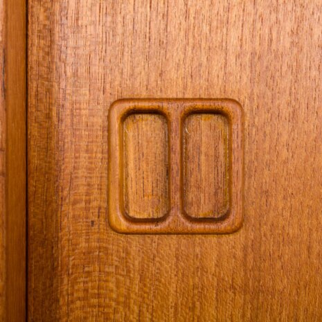 23229 Duńska szafka na książki w stylu vintage Feldballes 17 23229 Duńska szafka na książki w stylu vintage Feldballes 17